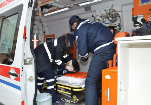 Sabirabadda ambulans qəzaya düşüb - 5 yaralı var
