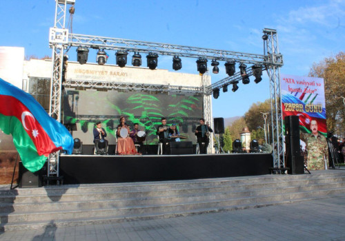 “Zəfər” musiqi və teatr festivalı çərçivəsində İsmayıllıda konsert keçirildi - FOTO